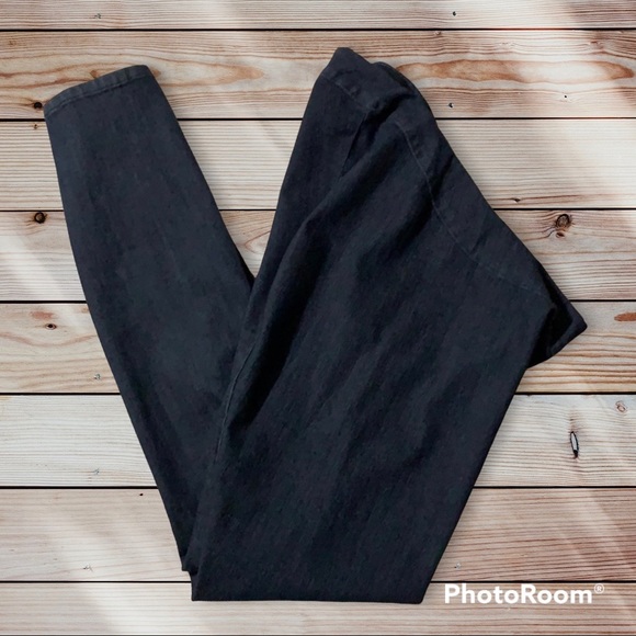 Lavish by Heidi Klum Maternity Jeans - Picture 1 of 6